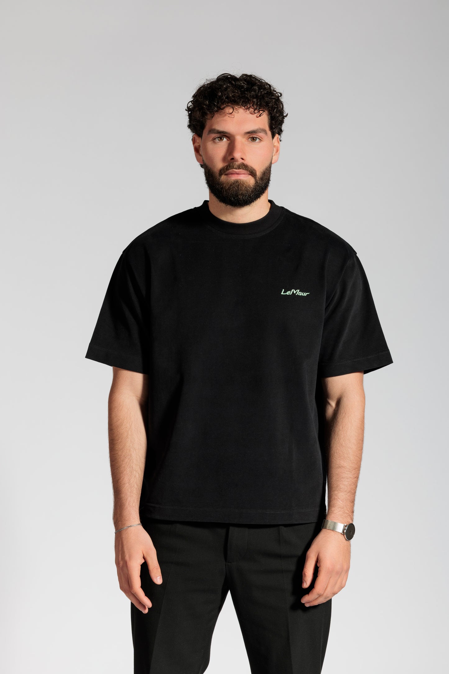 "ULA" - T-Shirt