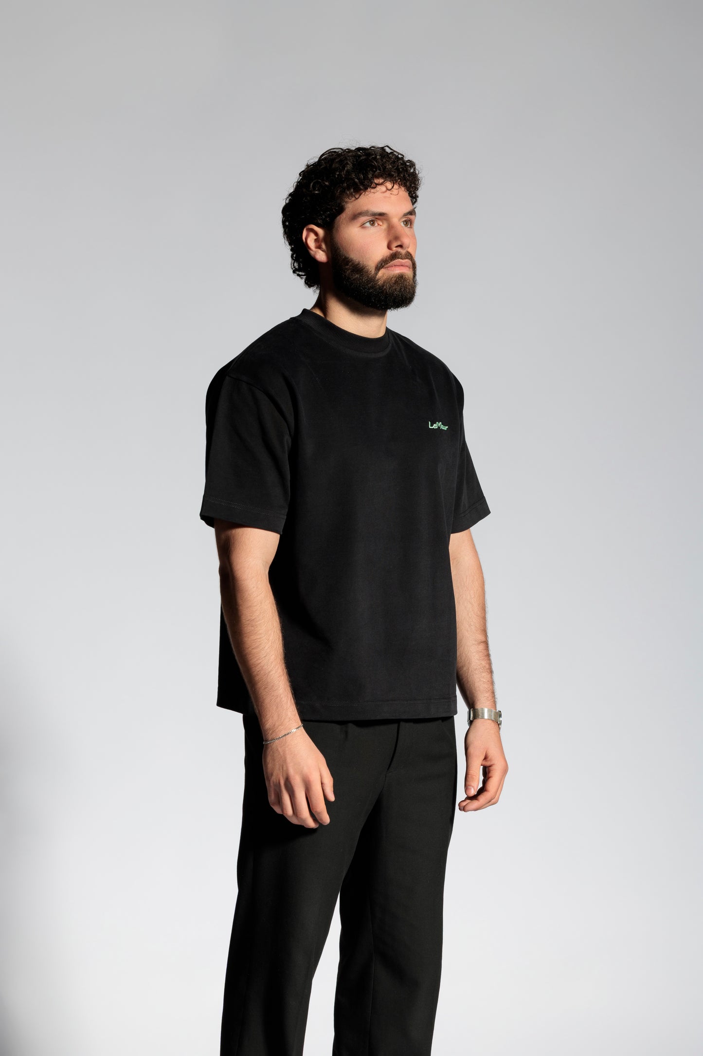 "ULA" - T-Shirt